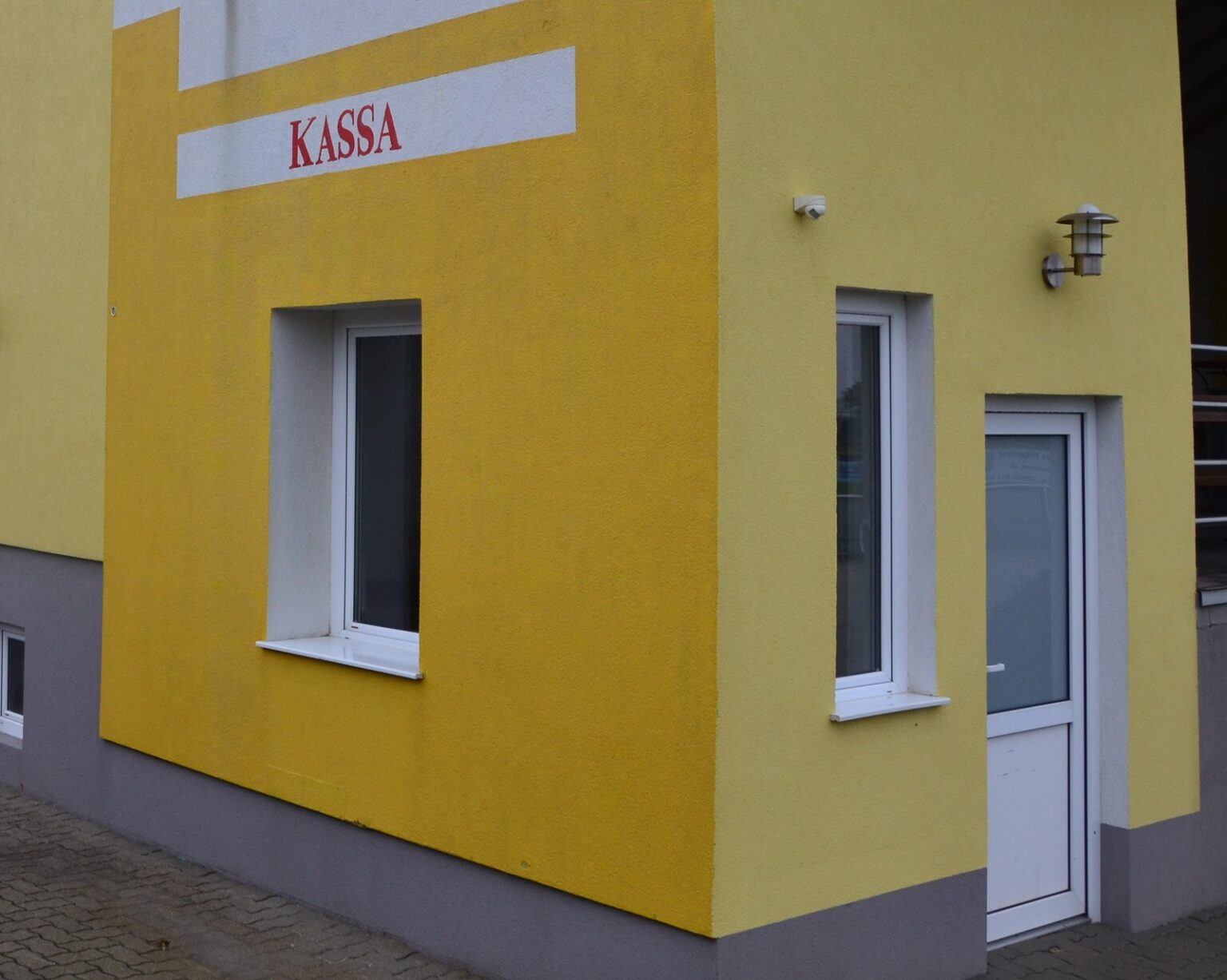 Kassa-Gebäude nachher